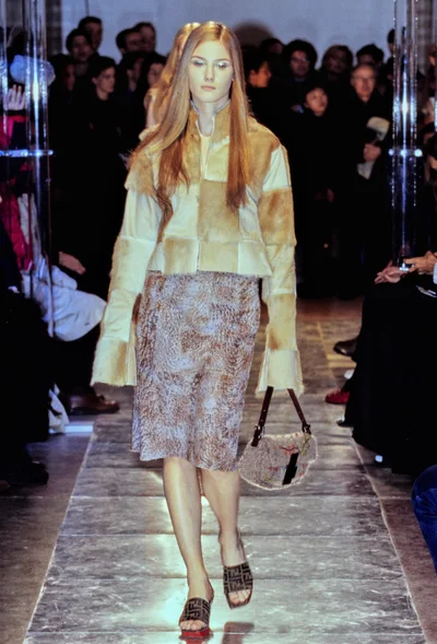 Look 49